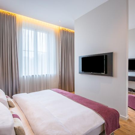 Hotel Berlin Potsdamer Platz By Leonardo Hotels Exterior photo