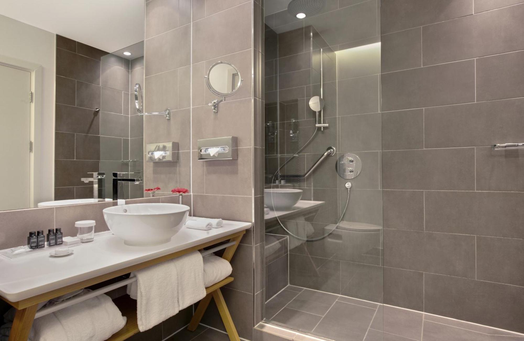Hotel Berlin Potsdamer Platz By Leonardo Hotels Exterior photo
