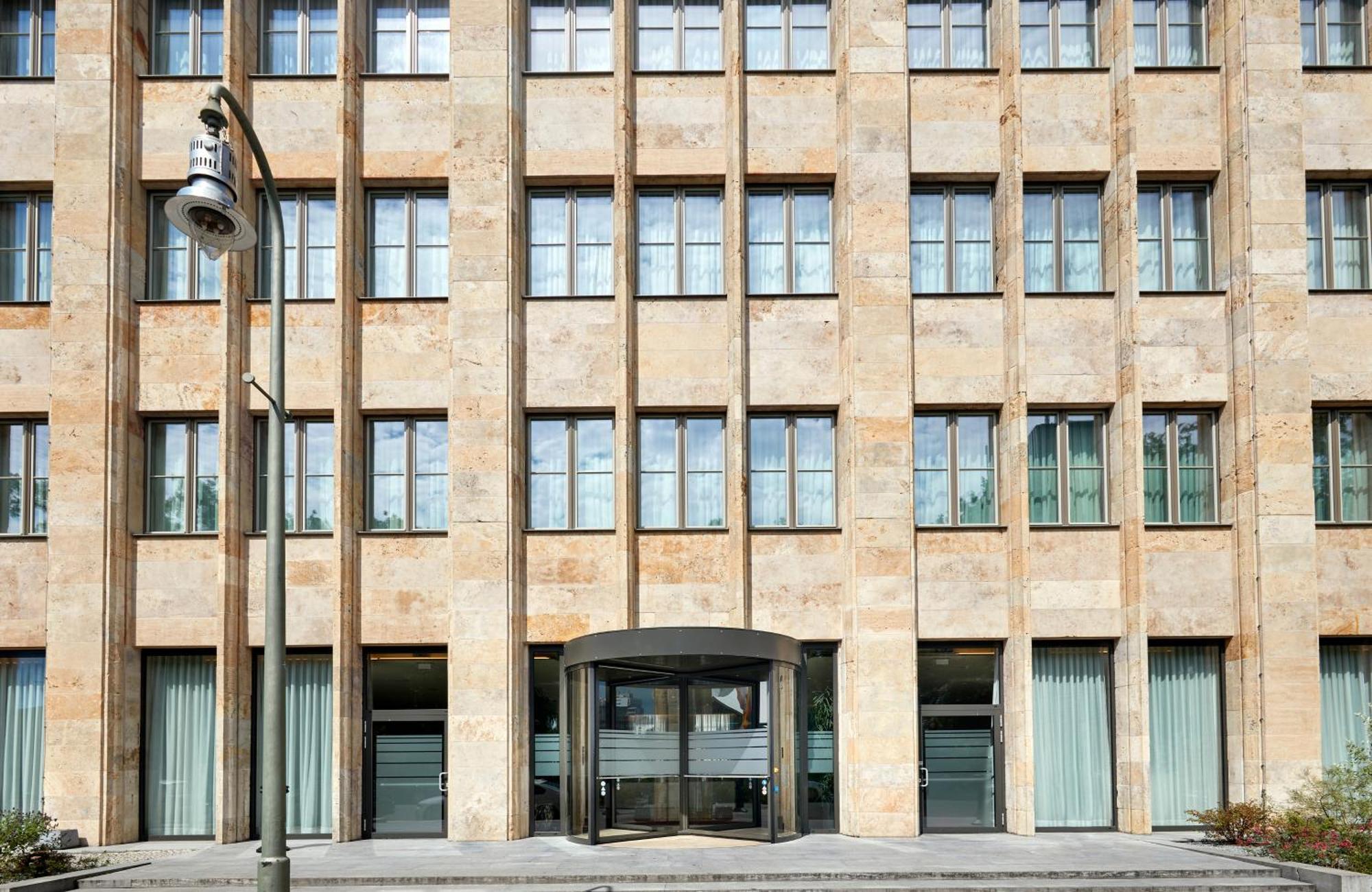 Hotel Berlin Potsdamer Platz By Leonardo Hotels Exterior photo