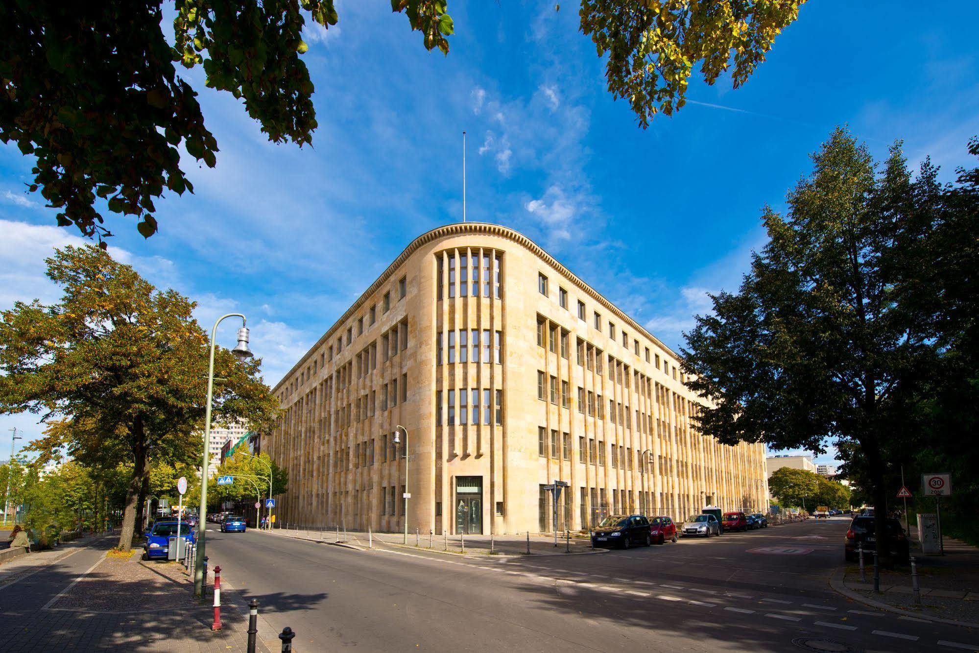 Hotel Berlin Potsdamer Platz By Leonardo Hotels Exterior photo